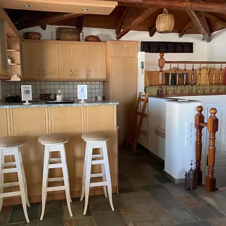 Luxury Maisonet Veranda View Feriehus Mpatsi